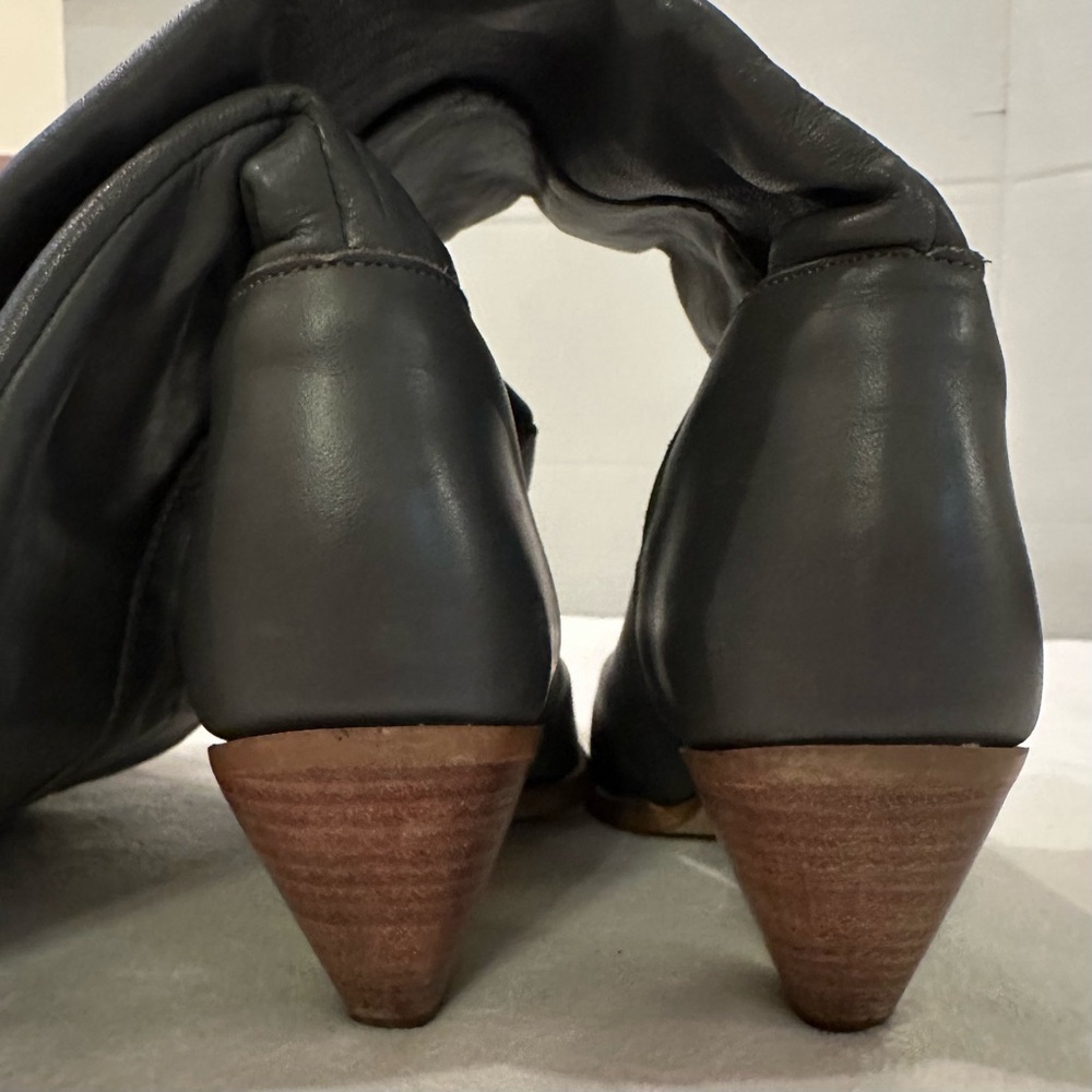 Vintage FRYE Dark Gray Leather Pull On Tall Heeled Boot Sz 7M C2163 cuff or tall - Picture 8 of 14